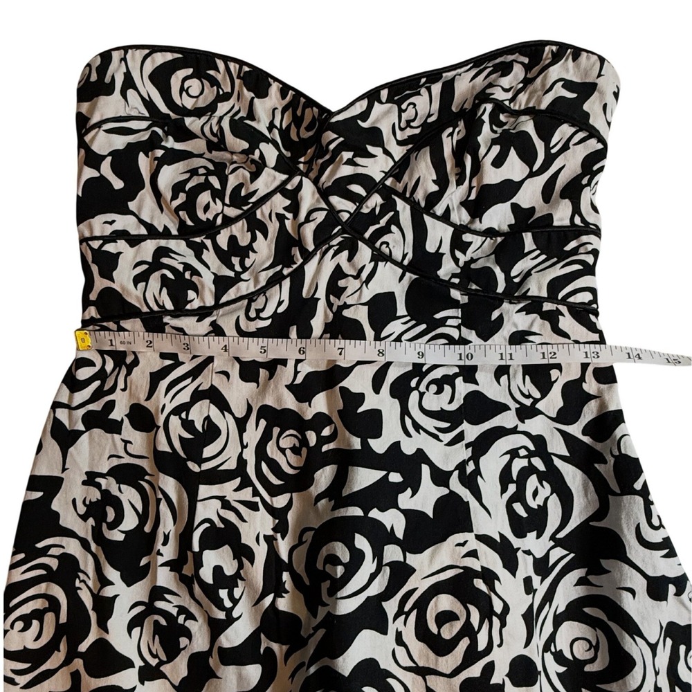 Romy Black White Floral Rose Strapless Sweetheart Smocked Mini Dress Womens M - Picture 3 of 6